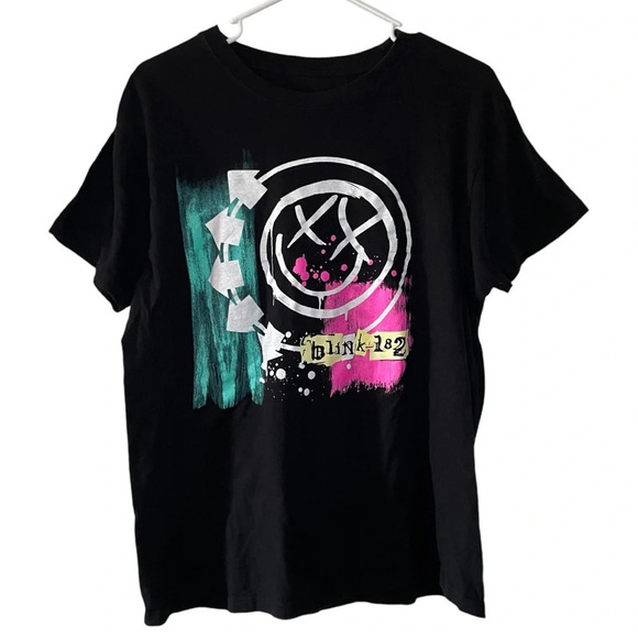Blink 182 Short Sleeve Black Graphic T-Shirt Men’s Size Large Rock Music Band - Picture 6 of 6